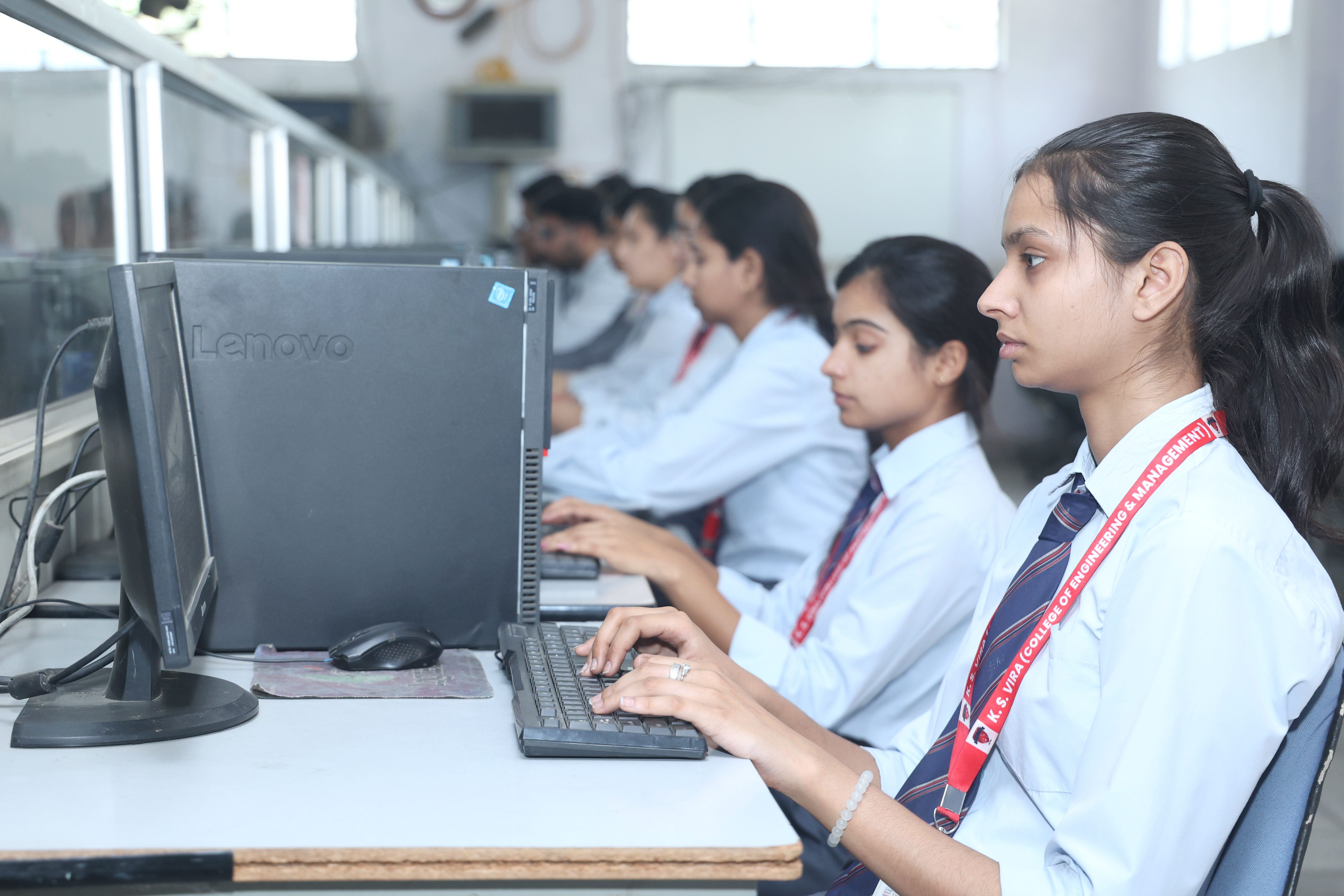 DBMS Laboratory with database management systems